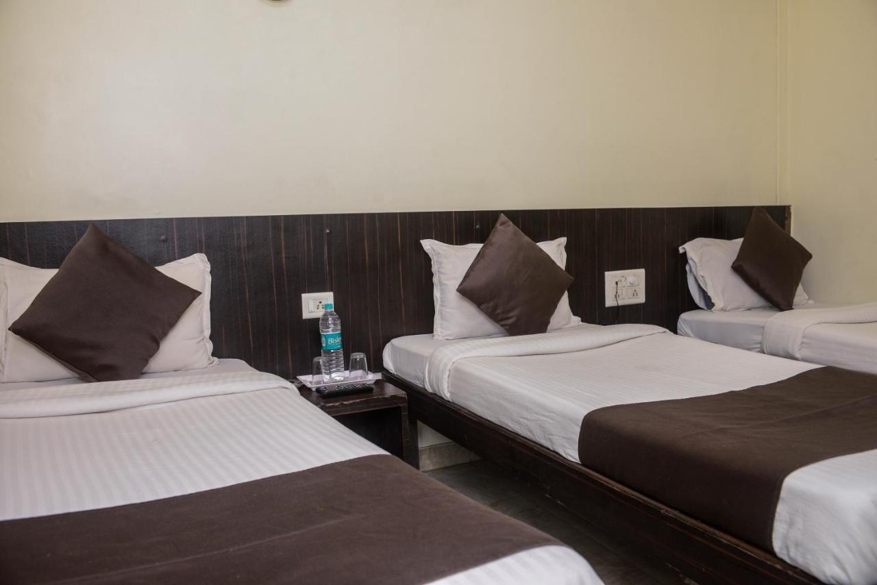 Hotel National Βομβάη Εξωτερικό φωτογραφία